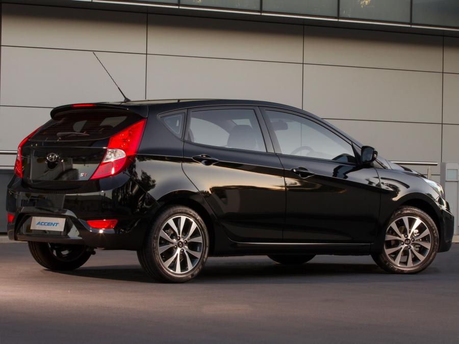  Hyundai Accent SR Concept 2012 года  (фото 3 из 3)